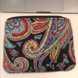 Vera bradley medium cosmetic bag